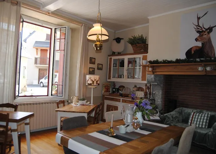 Chalet Mina
